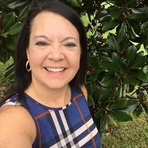 Meet your Posher, Lea